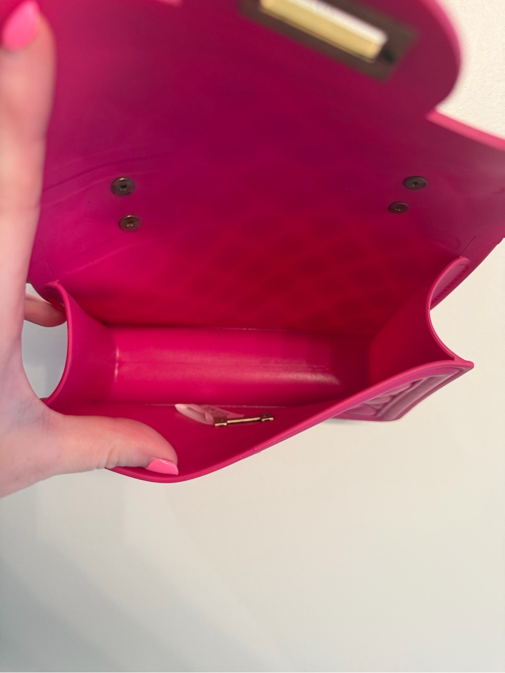 Quilted Hot Pink Chain Shoulder Bag - Picture 6 of 6